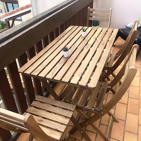 L Escapade Apartman *