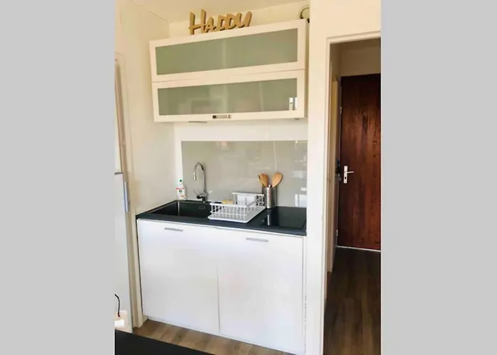 L Escapade קפברטון